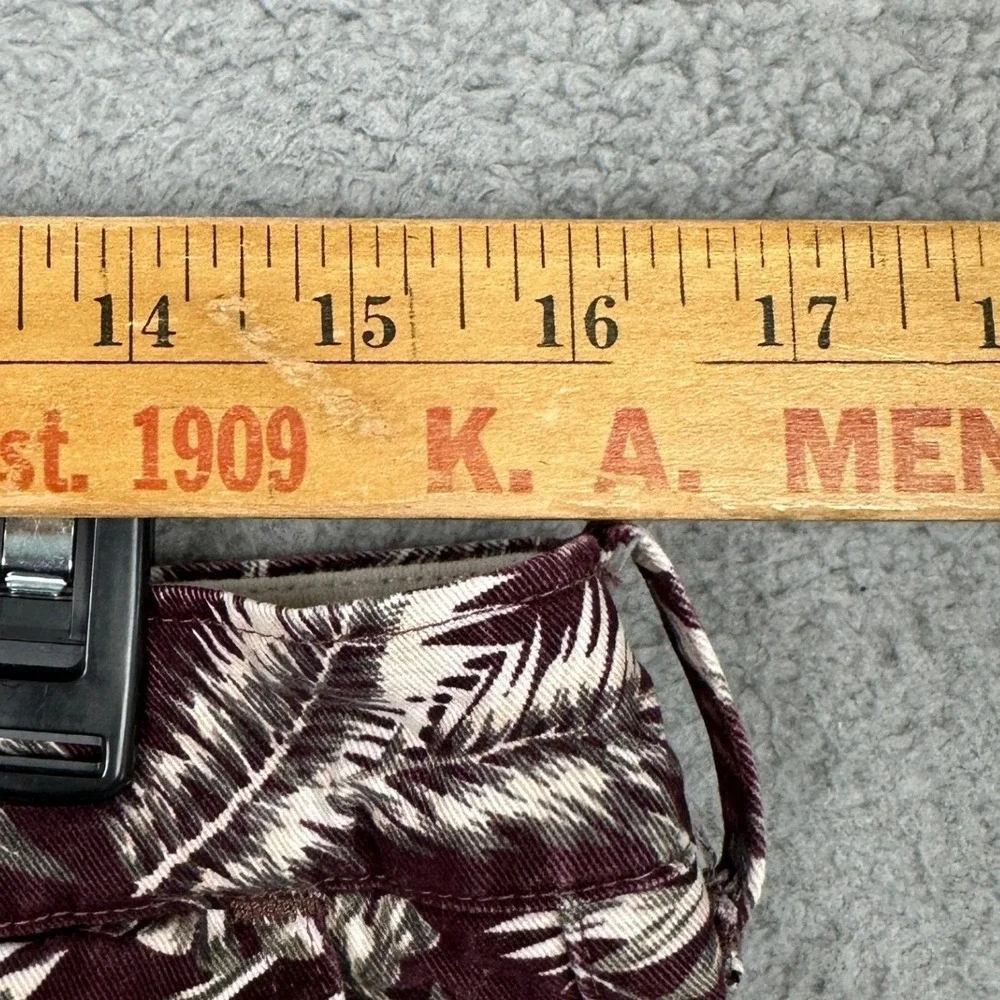 Abercrombie Fitch Shorts Mens 32 Burgundy Tropical Palm Leaf Khakis Chino Casual